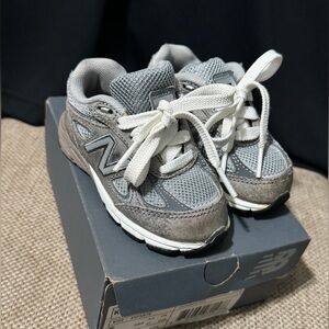 New Balance 990 Gray Suede Athletic Sneakers Toddler shoes size 5